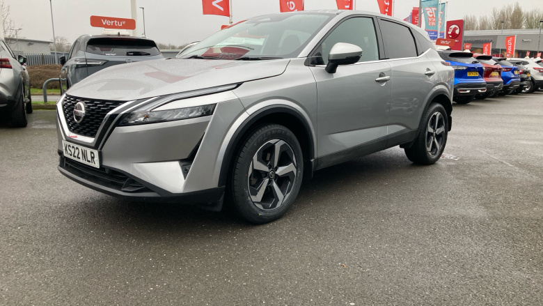 Nissan Qashqai 1.3 DiG-T MH N-Connecta 5dr Petrol Hatchback